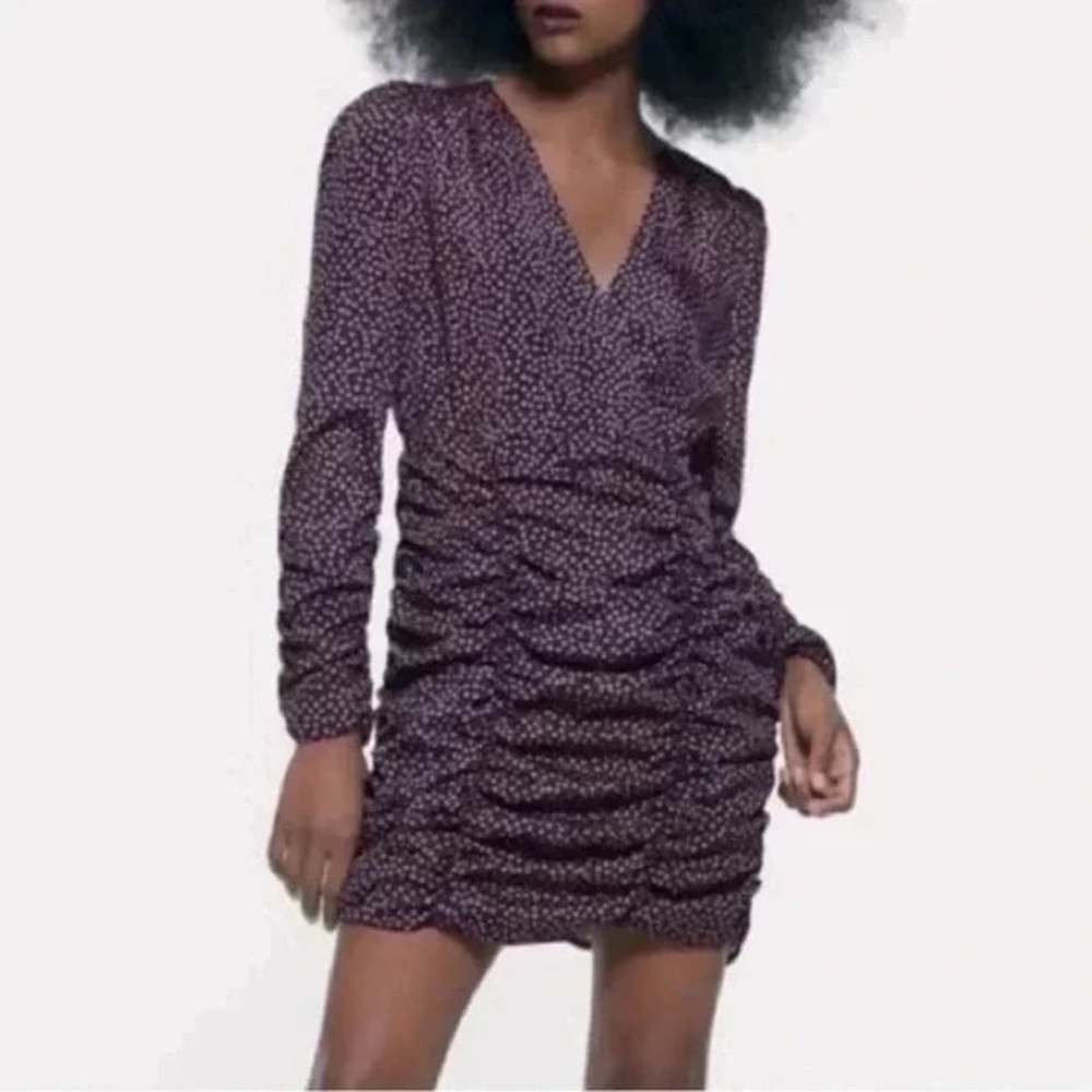 Zara 💜 print long sleeve ruched mini dress